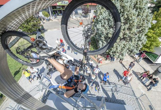 looping-bike au salon Unibike à Madrid