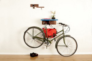 suspendre le vélo avec Board by Design