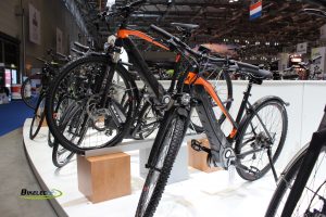 Lacuba EVO CROSS Barre basse