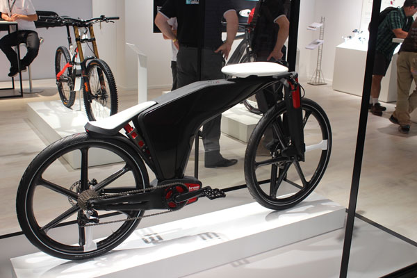 Prototype d'e-bike à système électrique Brose